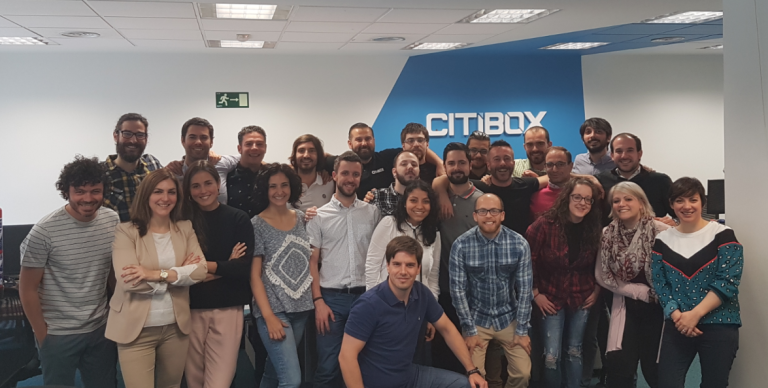 Facilitamos la entrega de paquetería personal en las empresas sin sobrecargar sus facility services