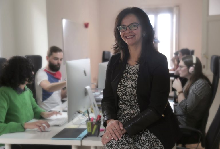 Combinamos el conocimiento en RRHH de una consultora y la creatividad atrevida de una agencia